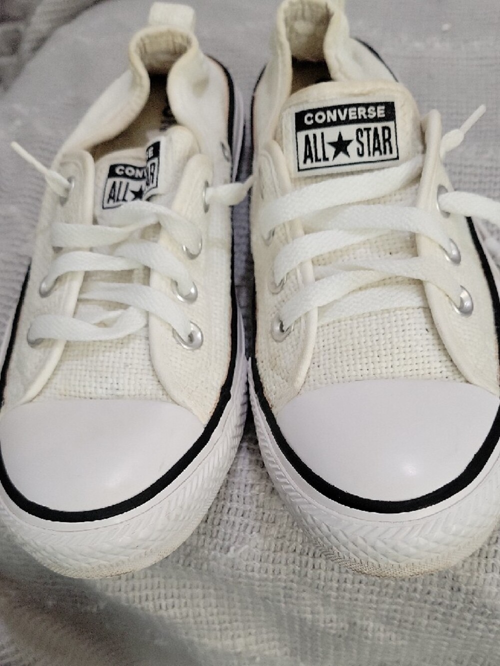 Converse White Low Top Canvas Sneakers Easy On Heel, Womens Size 8 - Picture 5 of 9